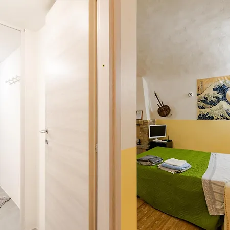 Διαμέρισμα Studio In The Center W Free Parking And 24 7 Checkinstudio Zen Con Parcheggio Gratuito E Check In Automatico 24 Ore Su 24 Καζάλε Μονφερράτο